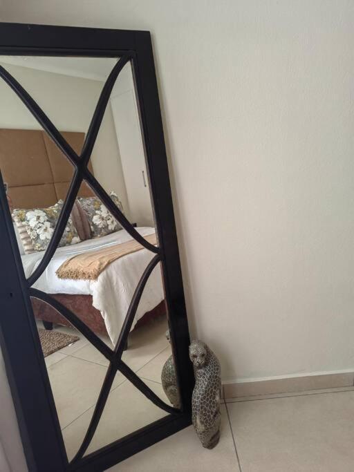 Classy And Cosy Apt - Dainfern サントン エクステリア 写真